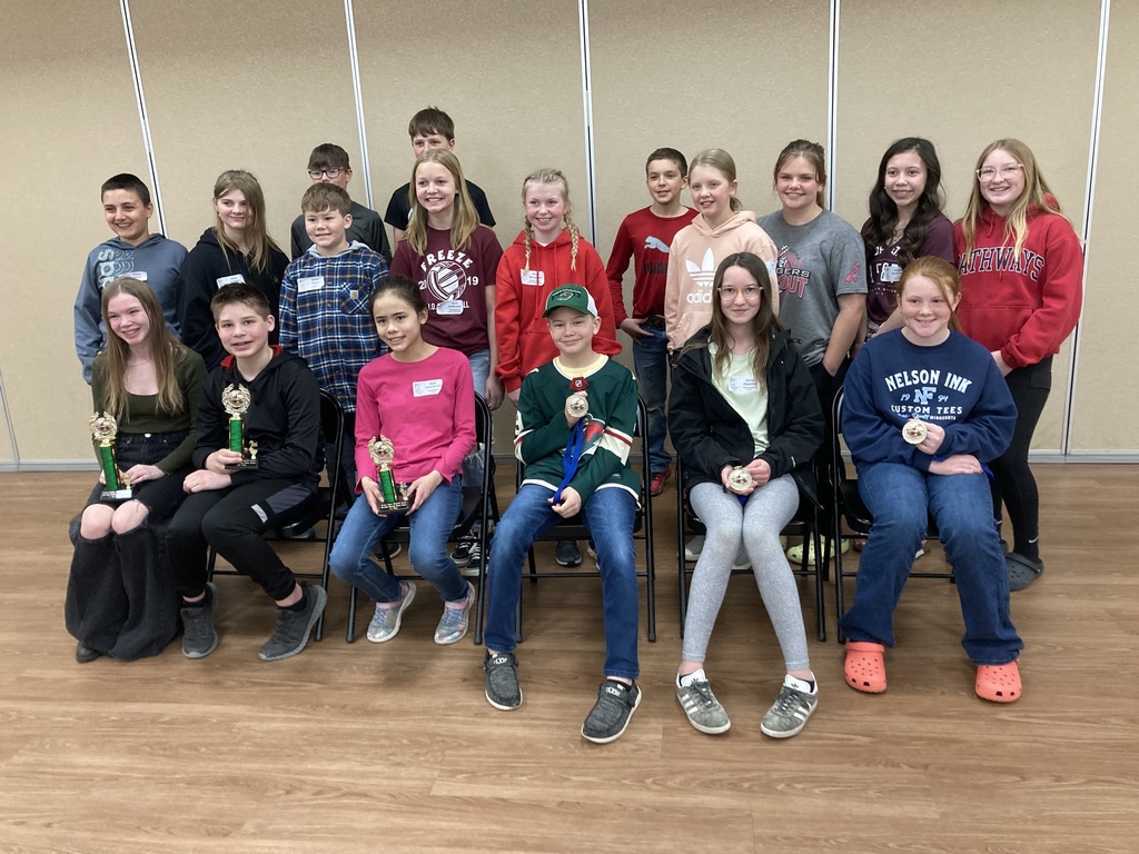 Congratulations to Roseau 6th Grade students for finishing in 1st, 2nd and 4th place at regional history competition!